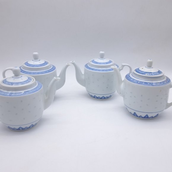 Vintage Unused Blue & White Ceramic Teapot - Picture 11 of 11